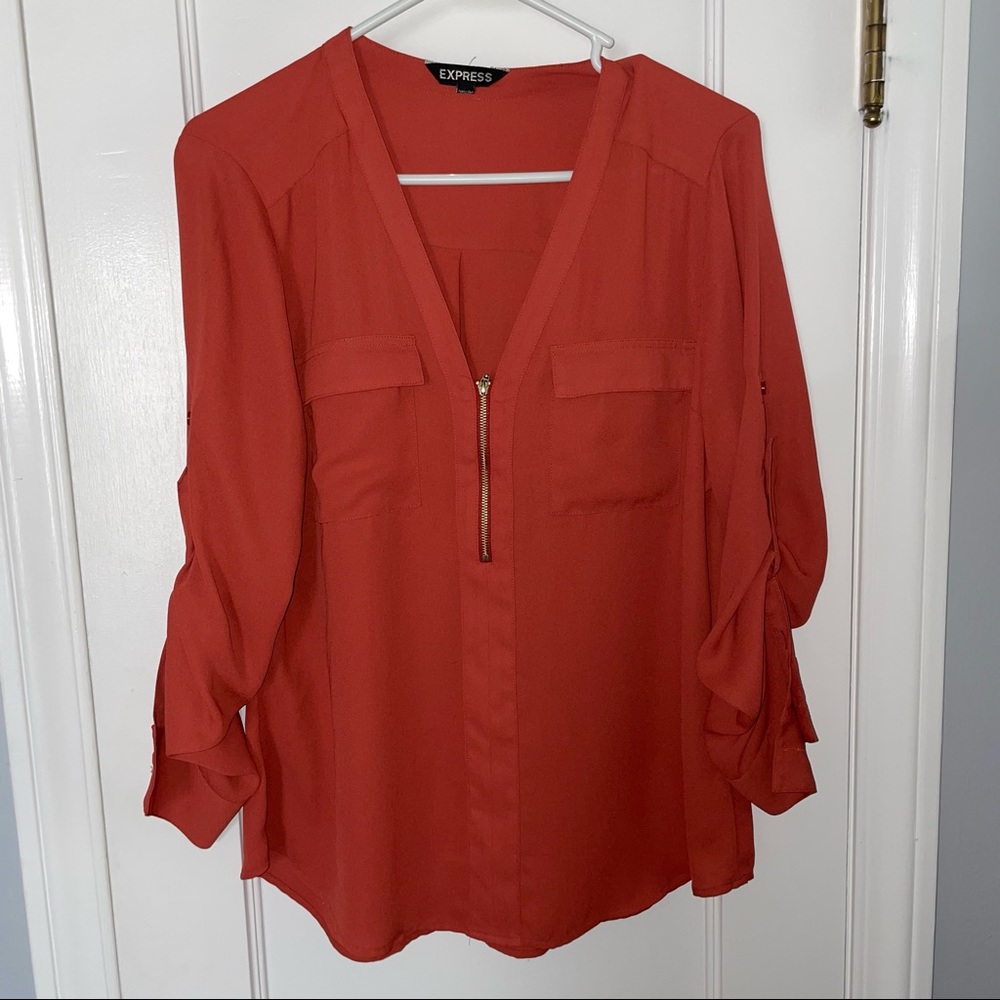 Express - Women’s M Burnt Orange Work Shirt